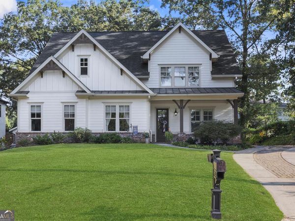 2043 Cambridge Avenue, Atlanta, GA 30337