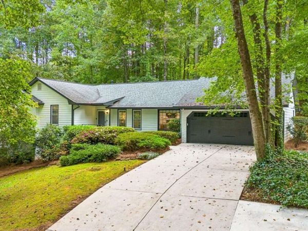 2658 Chimney Springs Drive, Marietta, GA 30062