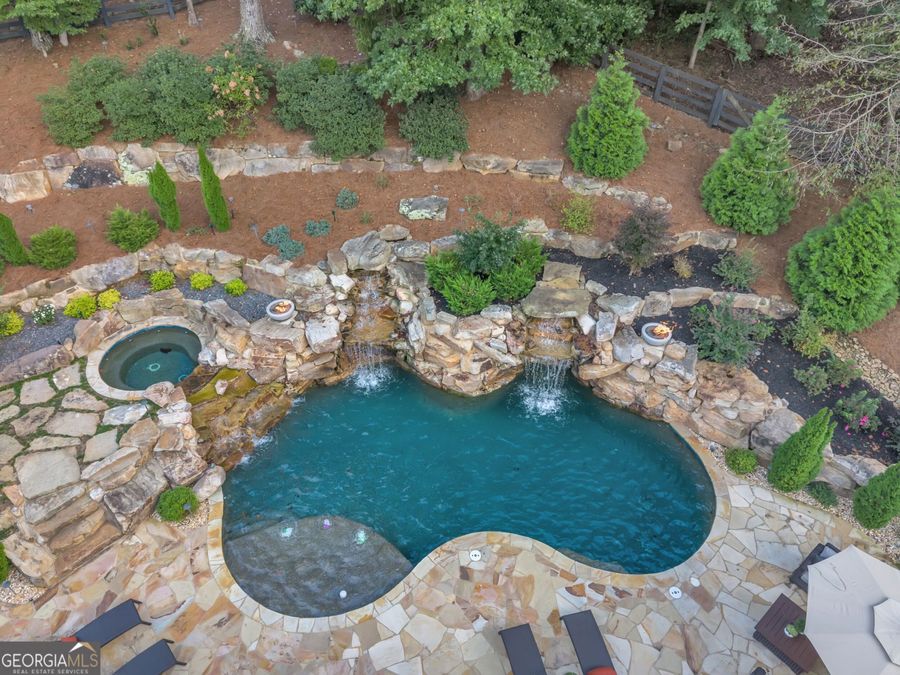 Property Image 93