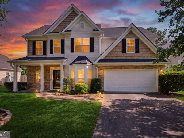 805 Chelsea Wood Court, Stockbridge, GA 30281