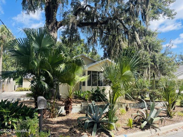 718 Wolfe Street, Brunswick, GA 31520