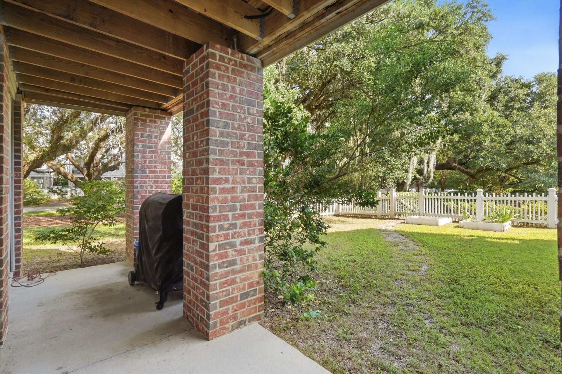 1025 Avenue Of Oaks Photo 37