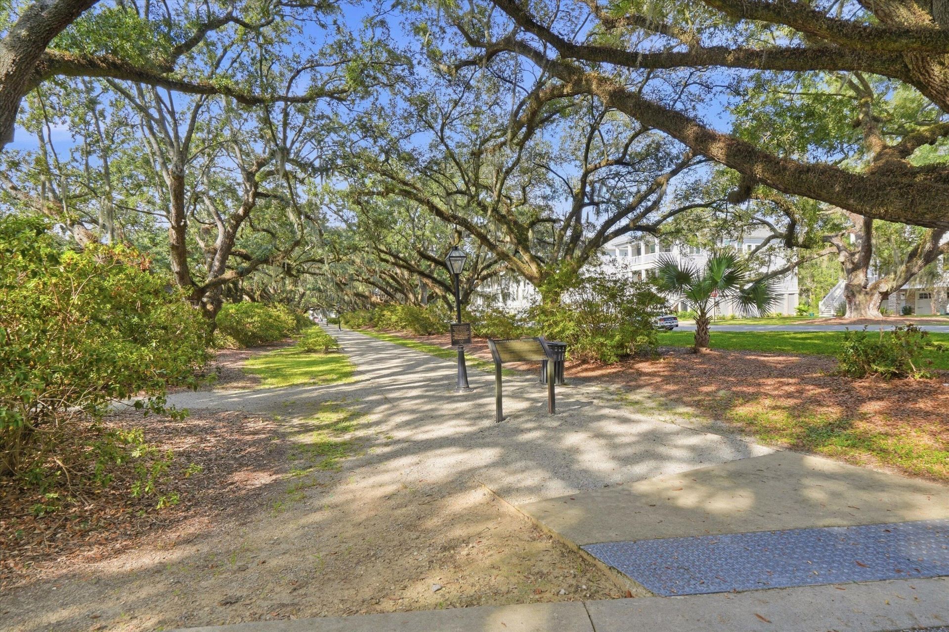 1025 Avenue Of Oaks Photo 51