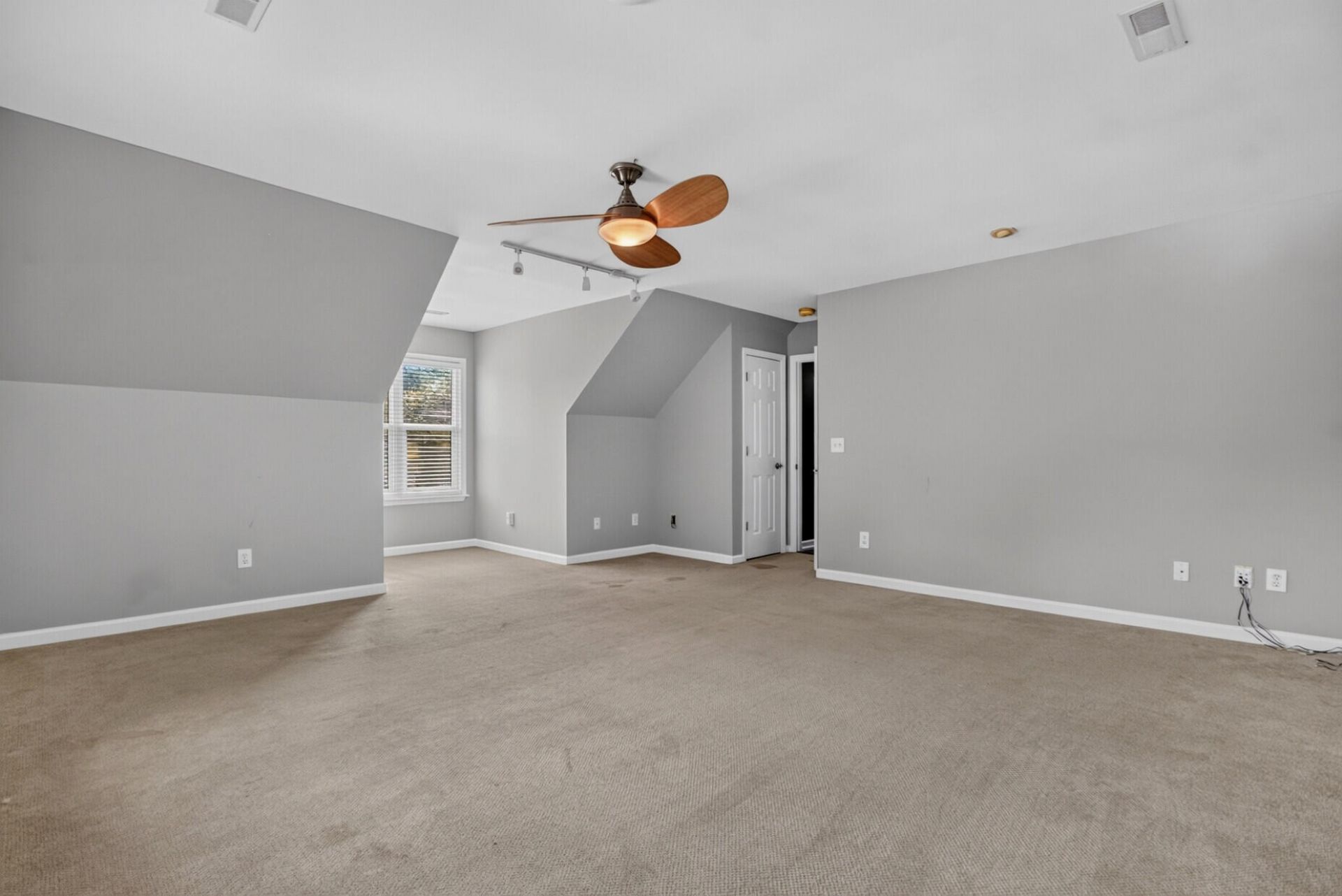 1132 Black Rush Circle Photo 33