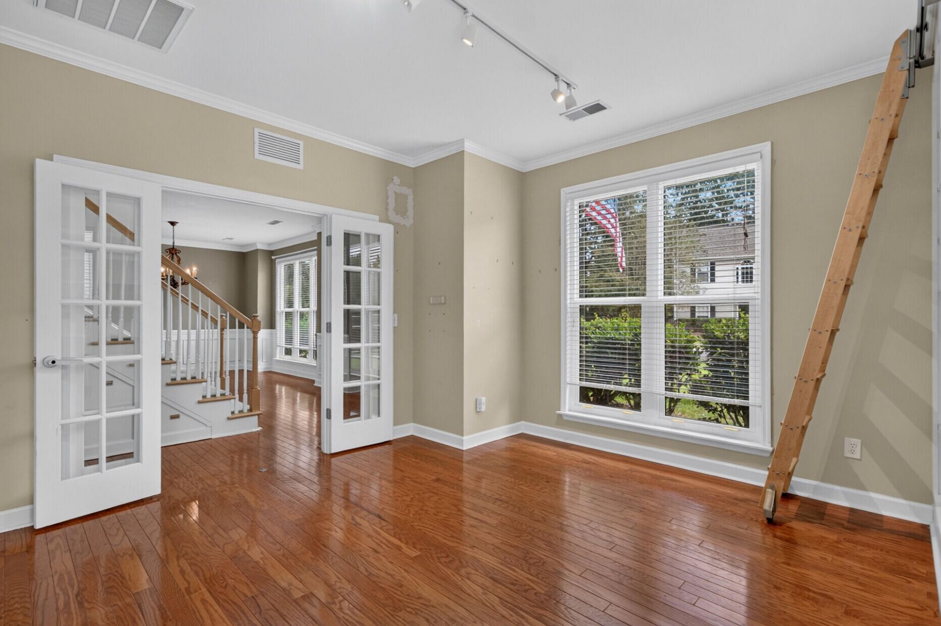 1132 Black Rush Circle Photo 35