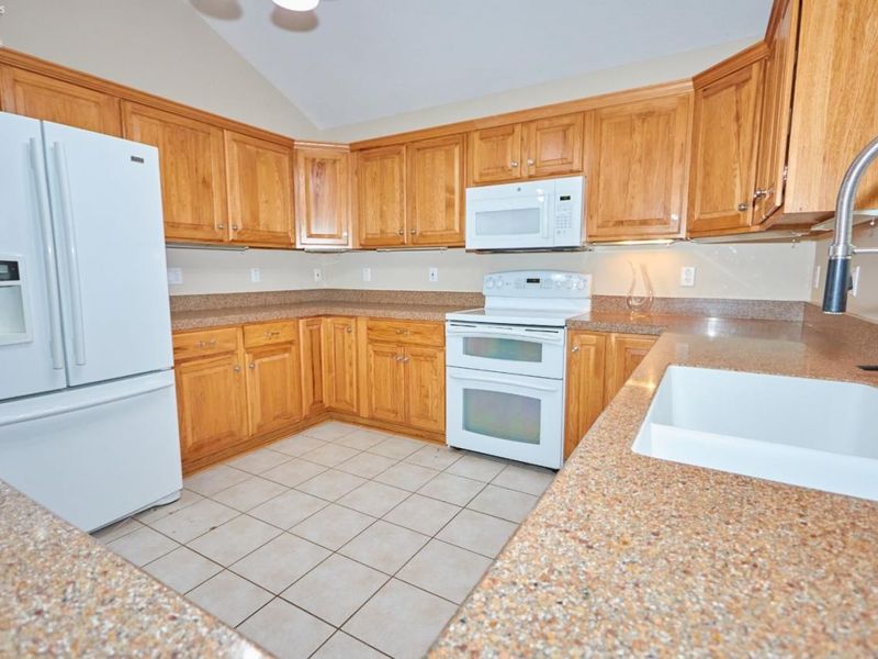 304 Riverside, Huron, OH 44839 Photo 29