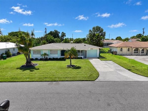 256 SE 46th TER , CAPE CORAL, FL 33904