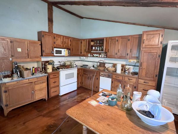 14 Old Tavern Lane , Harwich Port, MA 02646