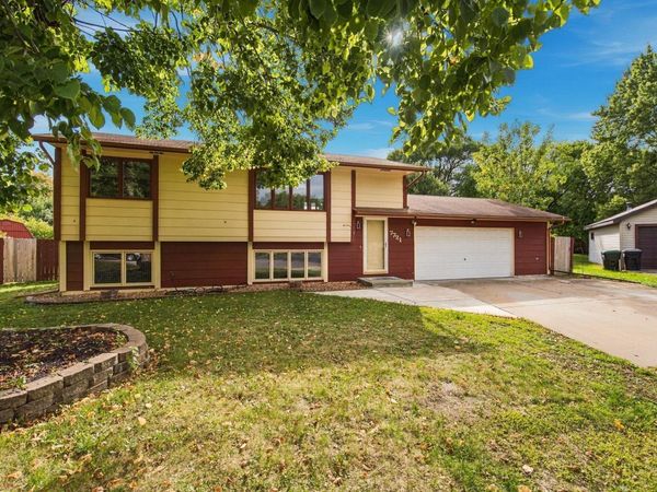 7721 112th Avenue N, Champlin, MN 55316