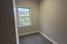 1002 Anna Knapp Boulevard  photo 4