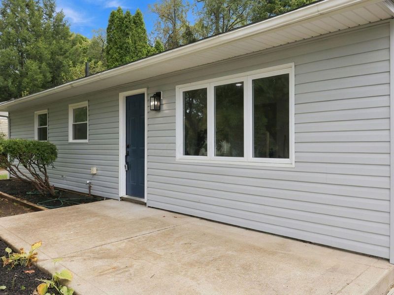 956 Hillridge Road , Reynoldsburg, OH 43068 Photo 3
