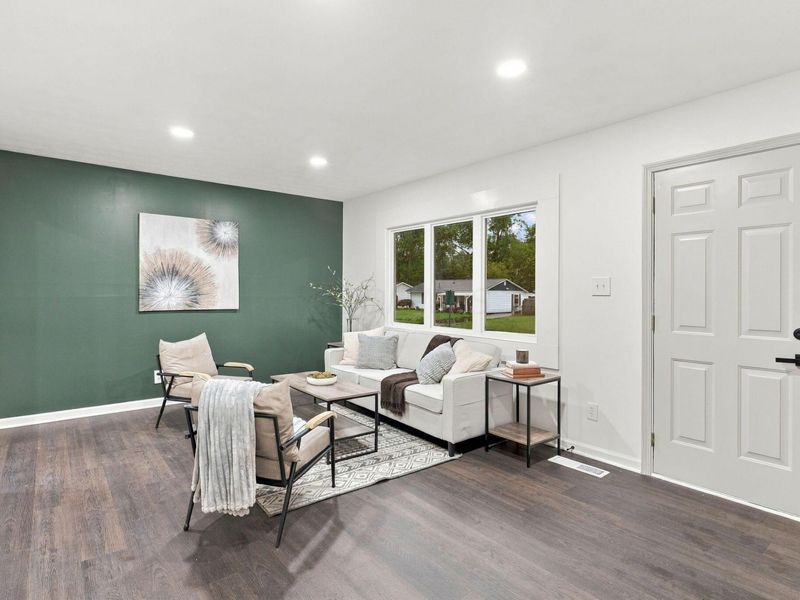 956 Hillridge Road , Reynoldsburg, OH 43068 Photo 5