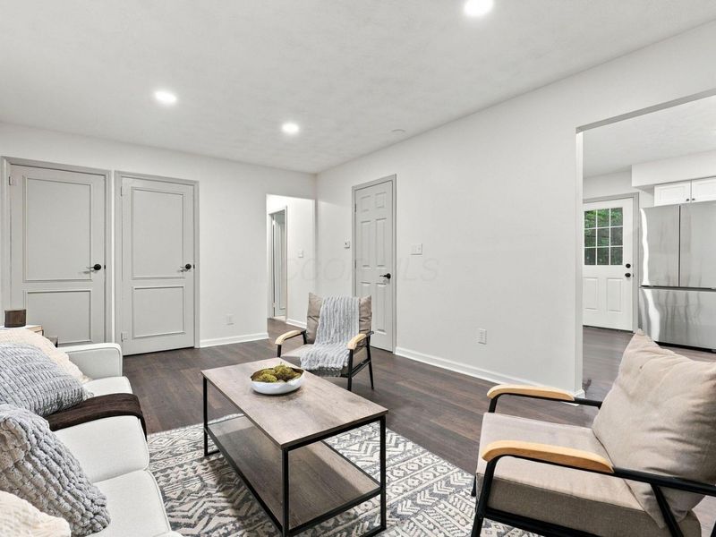 956 Hillridge Road , Reynoldsburg, OH 43068 Photo 7