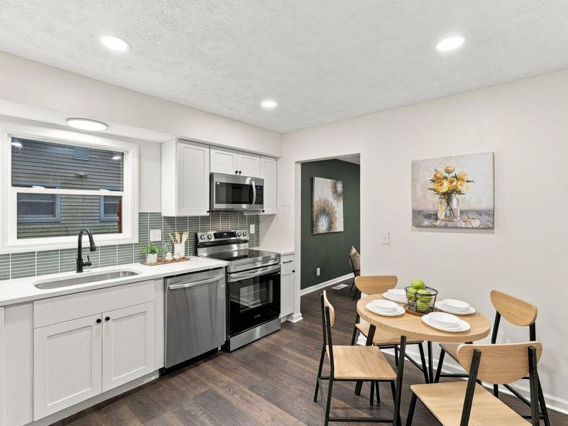 956 Hillridge Road , Reynoldsburg, OH 43068 Photo 8