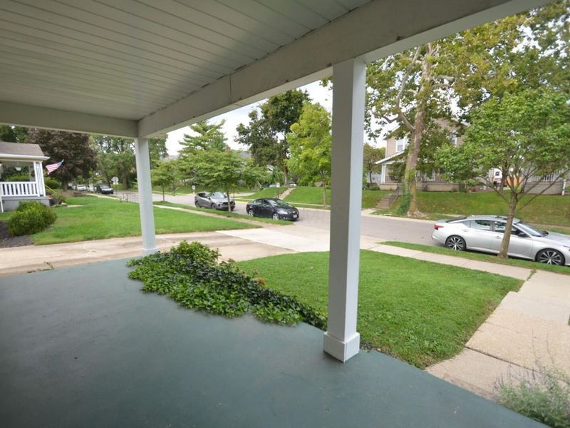 853 Oxley Road, Grandview Heights, OH 43212 Photo 3