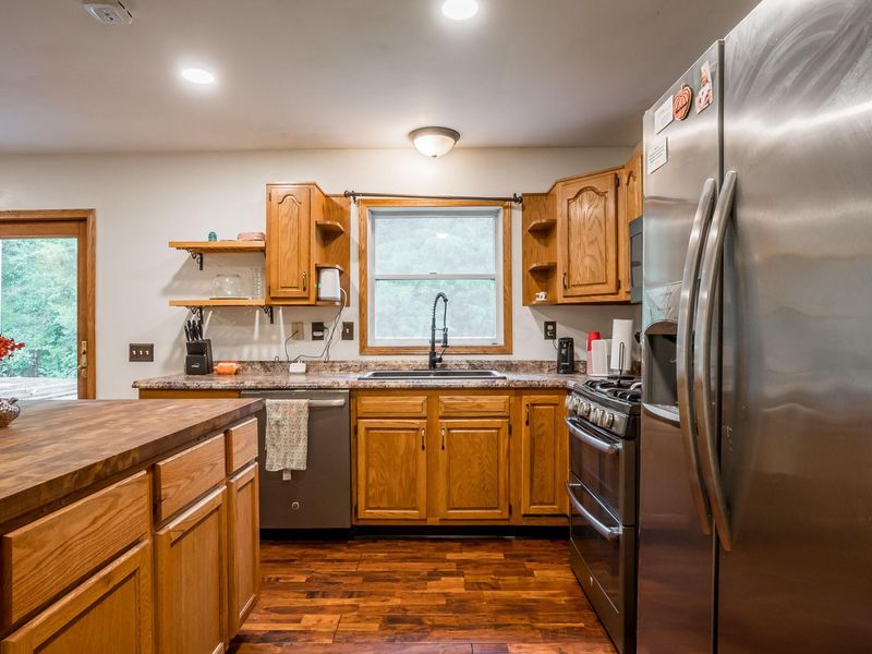 9005 Bradford Bloomer Road , Bradford, OH 45308 Photo 12