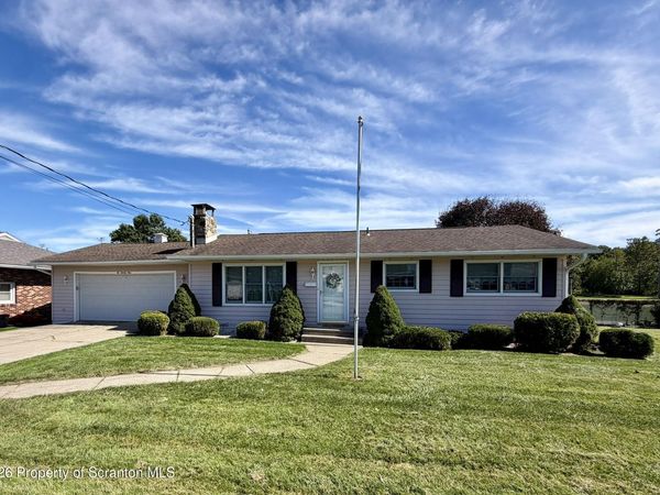 229 Riverside Drive, Peckville, PA 18452