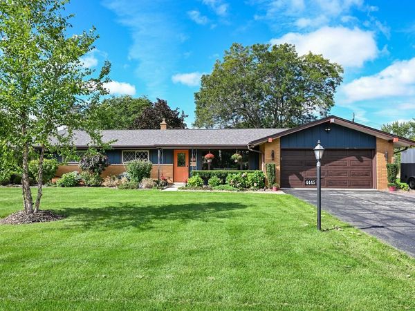 4445 N 135th STREET, Brookfield, WI 53005