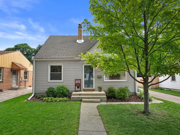 3362 N 97th STREET, Milwaukee, WI 53222