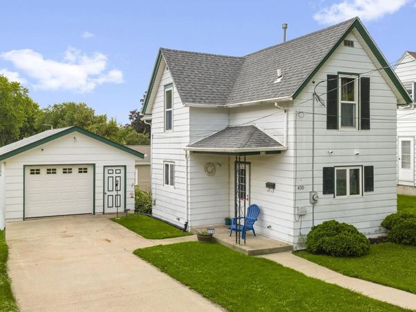 430 Cedar STREET, Hartford, WI 53027
