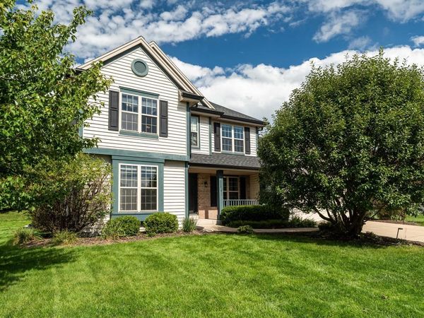 3762 E Stargrass LANE, Oak Creek, WI 53154