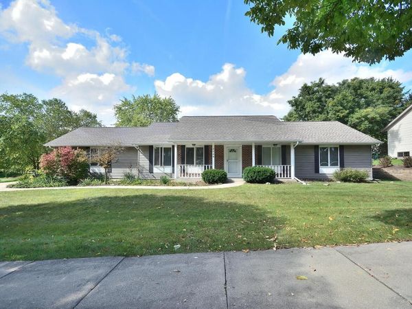 2844 Apache PASS, Waukesha, WI 53188