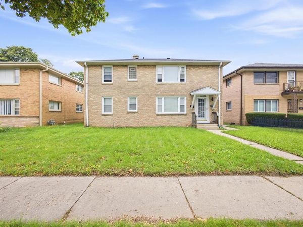 6826 W Congress STREET, Unit 6828, Milwaukee, WI 53218