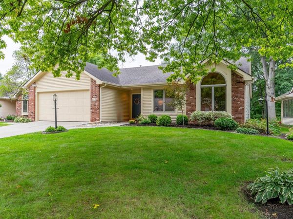 4223 Stillwood Drive, Fort Wayne, IN 46815