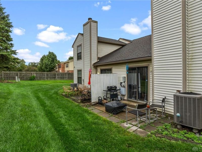 8475 Woodgrove Drive, Washington Township, OH 45458 Photo 28