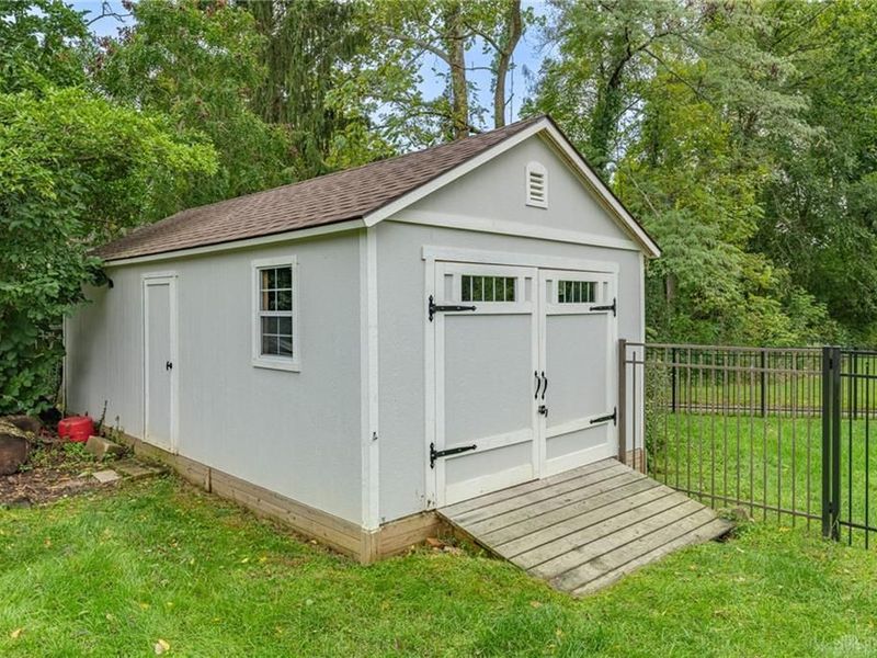 950 Pheasant Run Drive, Washington Township, OH 45458 Photo 39