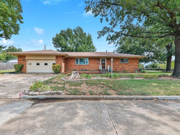3043 S Braden Avenue, Tulsa, OK 74114