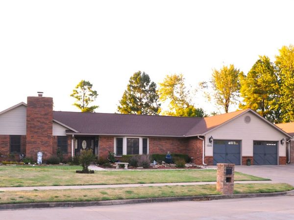 1505 Merlin Circle , Pryor, OK 74361