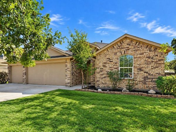 220 James Adkins DR, Kyle, TX 78640