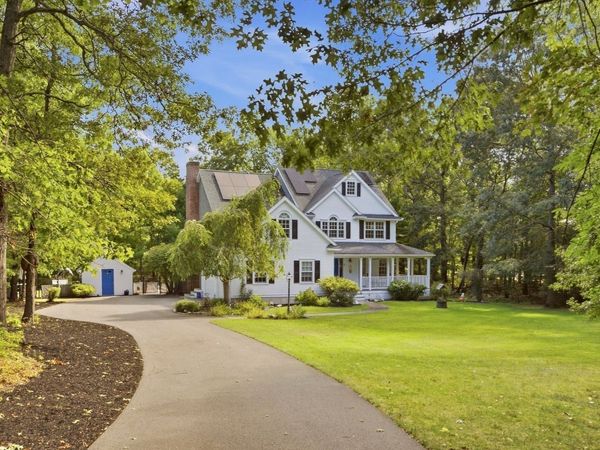 6 Buddys Crossing, Freetown, MA 02717