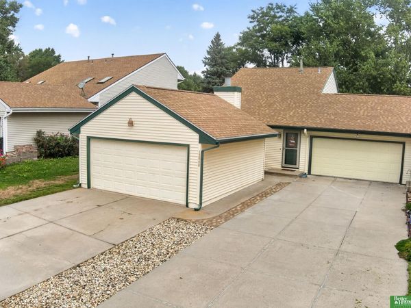 12068 Patrick Avenue, Omaha, NE 68164