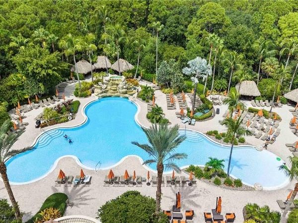 9050 Capistrano ST N, Unit 4102, NAPLES, FL 34113