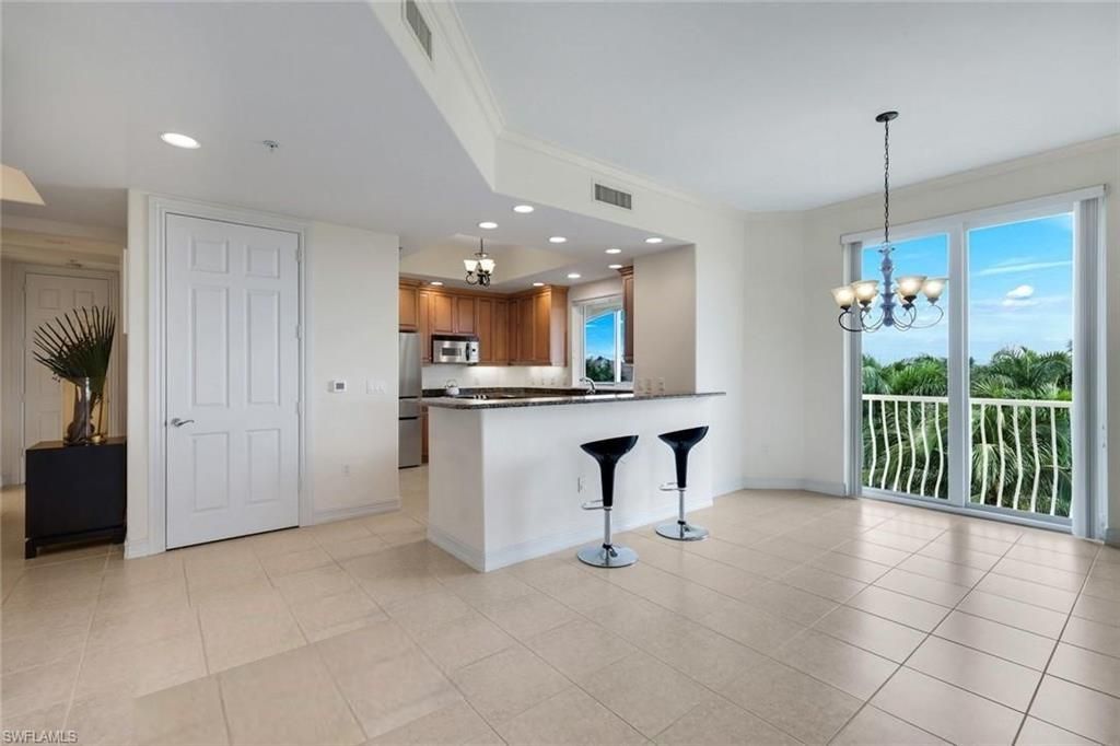 2748 Tiburon Blvd E, Unit C502, Naples, FL 34109 Photo