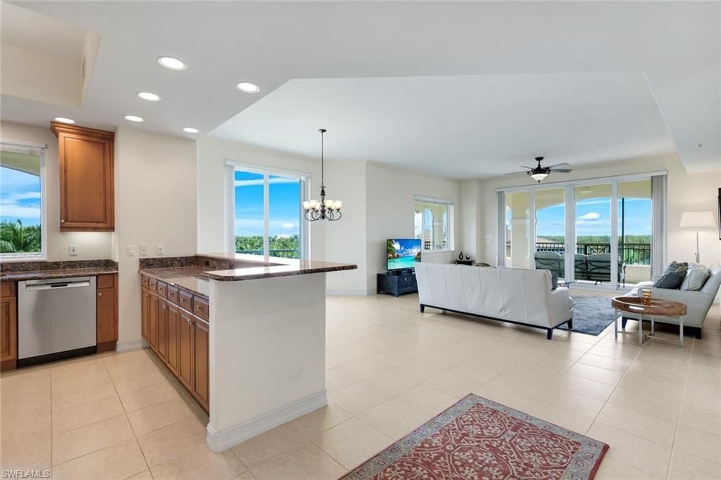 2748 Tiburon Blvd E, Unit C502, Naples, FL 34109 Photo