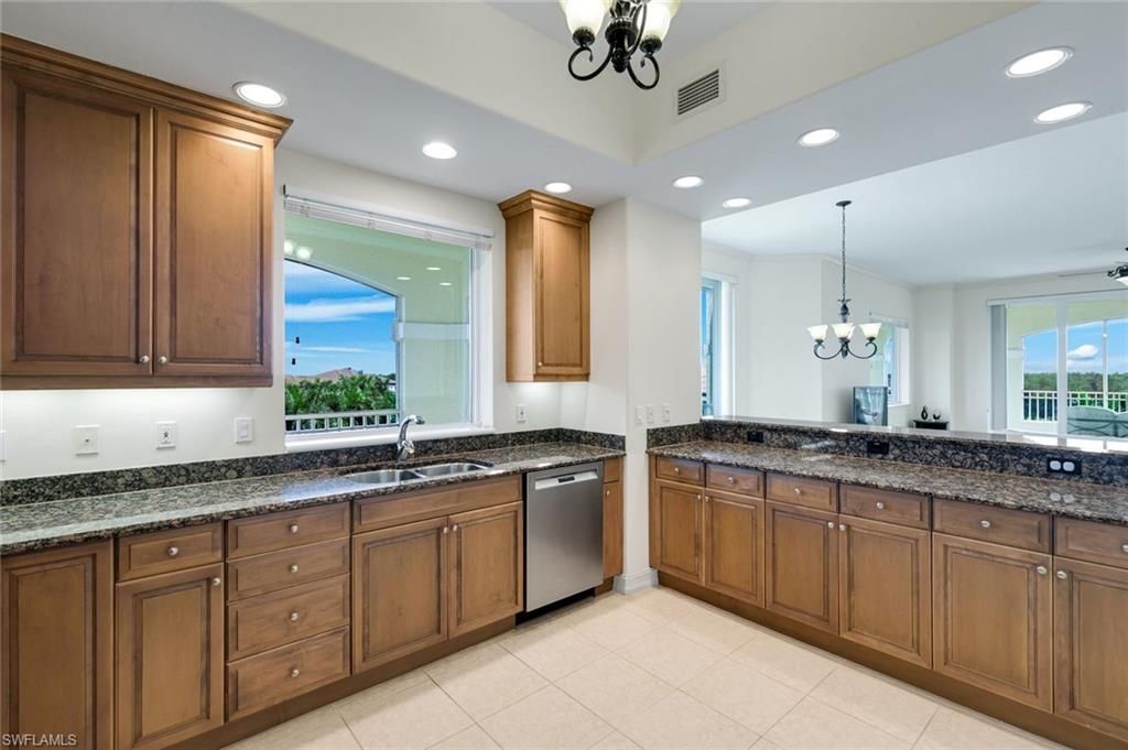 2748 Tiburon Blvd E, Unit C502, Naples, FL 34109 Photo