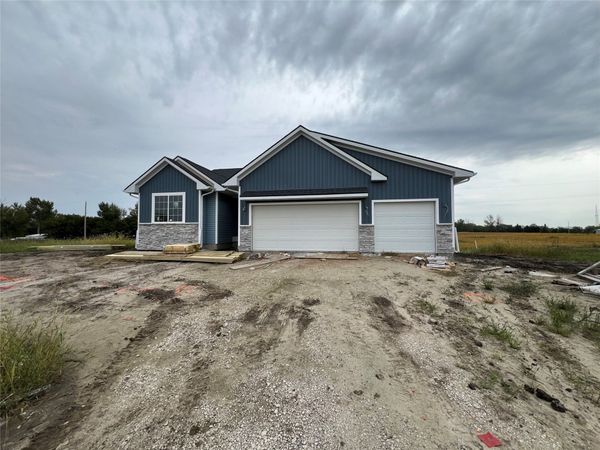 413 NE Adams Avenue, Elkhart, IA 50073