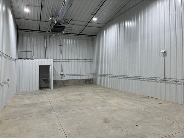 3321 111th Street, Unit 302, Urbandale, IA 50322