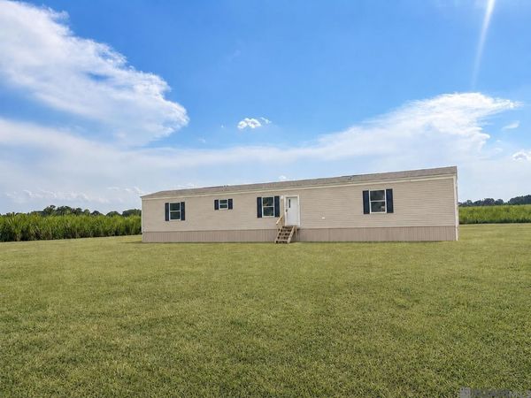 1053 Jeffery Broussard Rd, Breaux Bridge, LA 70517