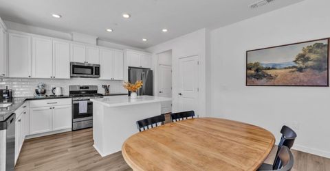4782 Cantrell Dr, Folsom, CA 95630 Photo