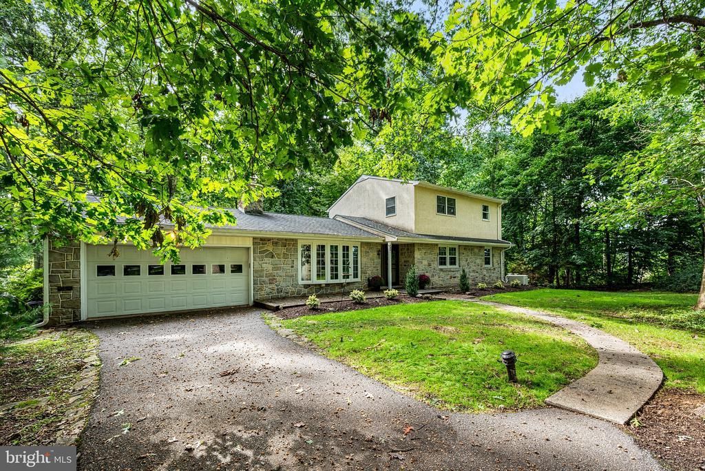 149 GROVE ROAD , ELVERSON, PA 19520