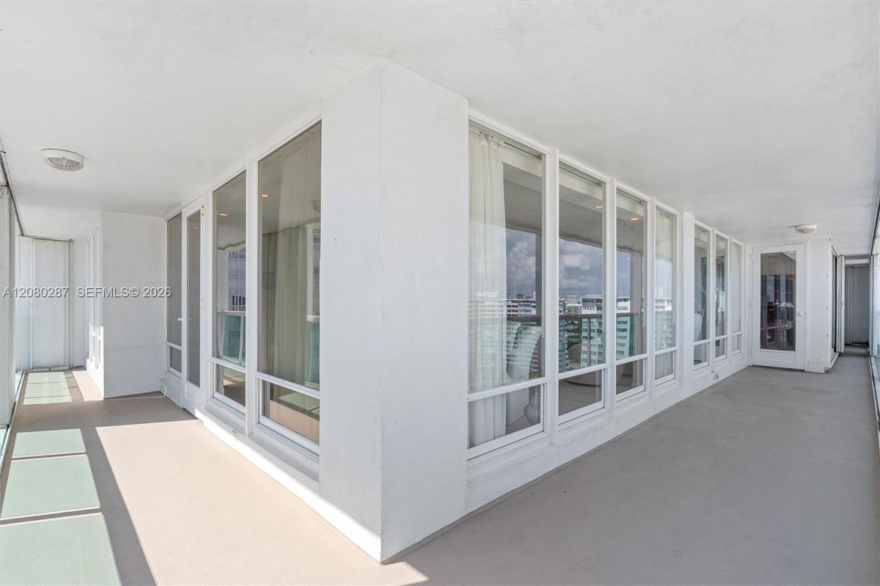 2100 S Ocean Ln, Unit 1512, Fort Lauderdale, FL 33316 Photo