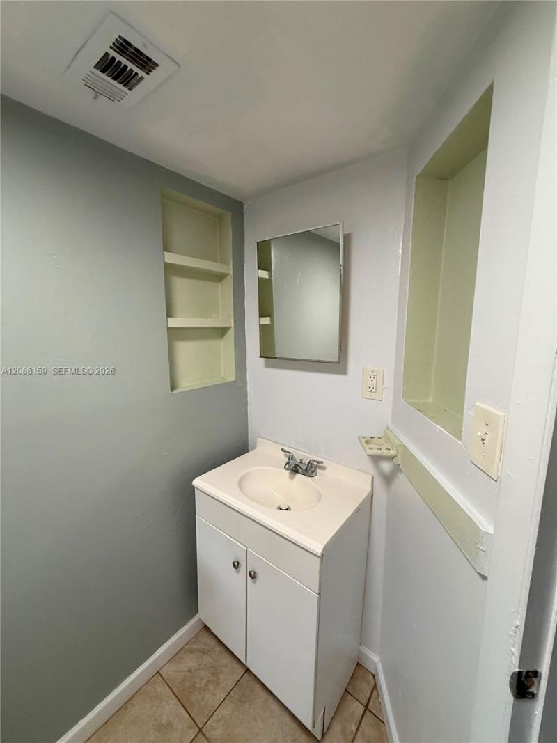309 N 17th St , Fort Pierce, FL 34950 Photo