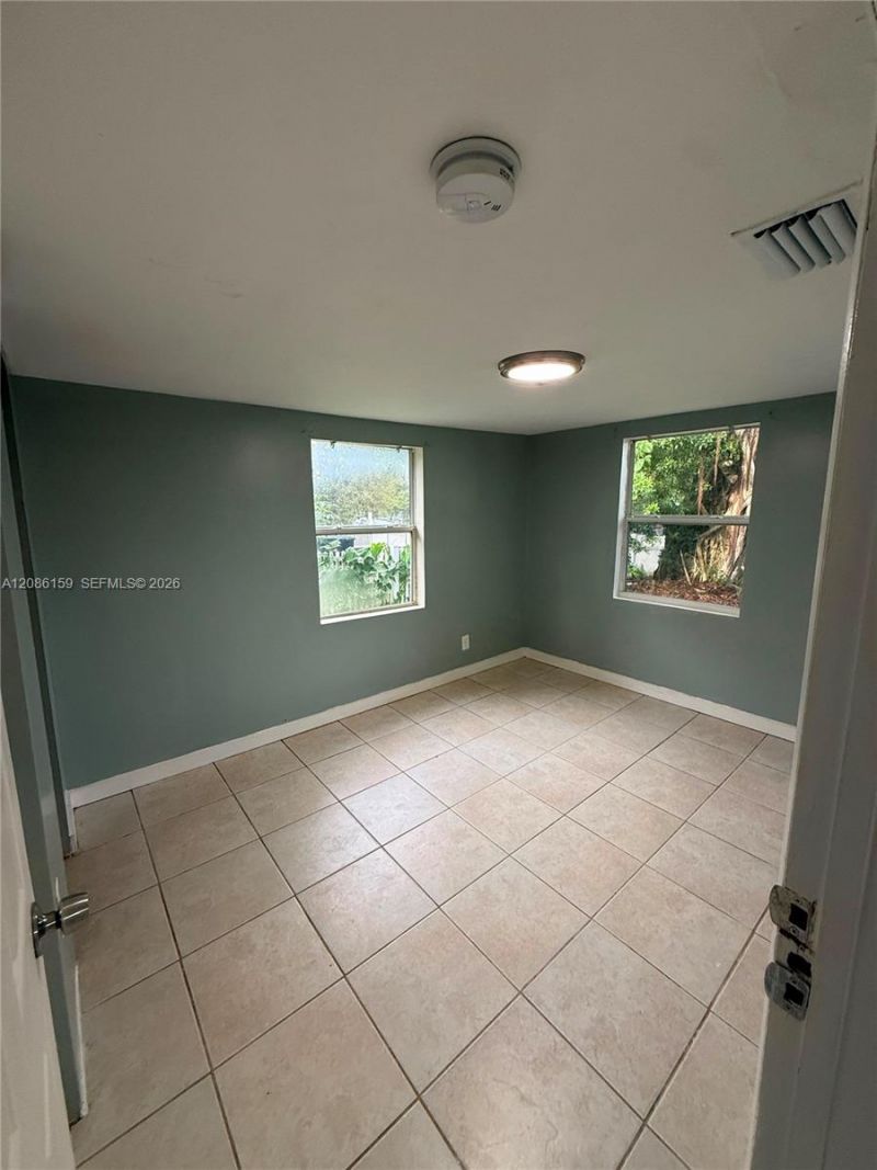 309 N 17th St , Fort Pierce, FL 34950 Photo