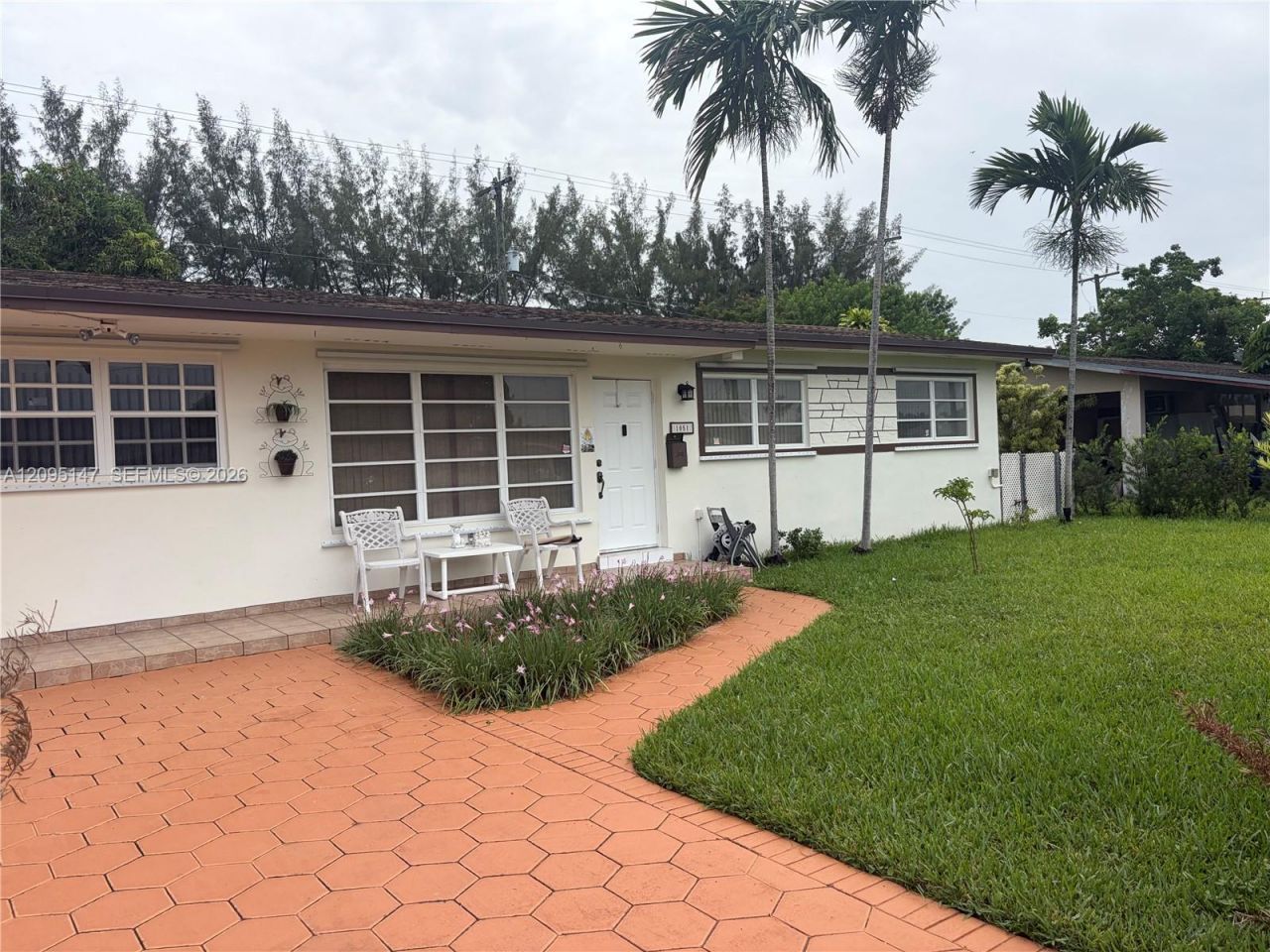 1051 W 47th St , Unit 1051, Hialeah, FL 33012 Photo
