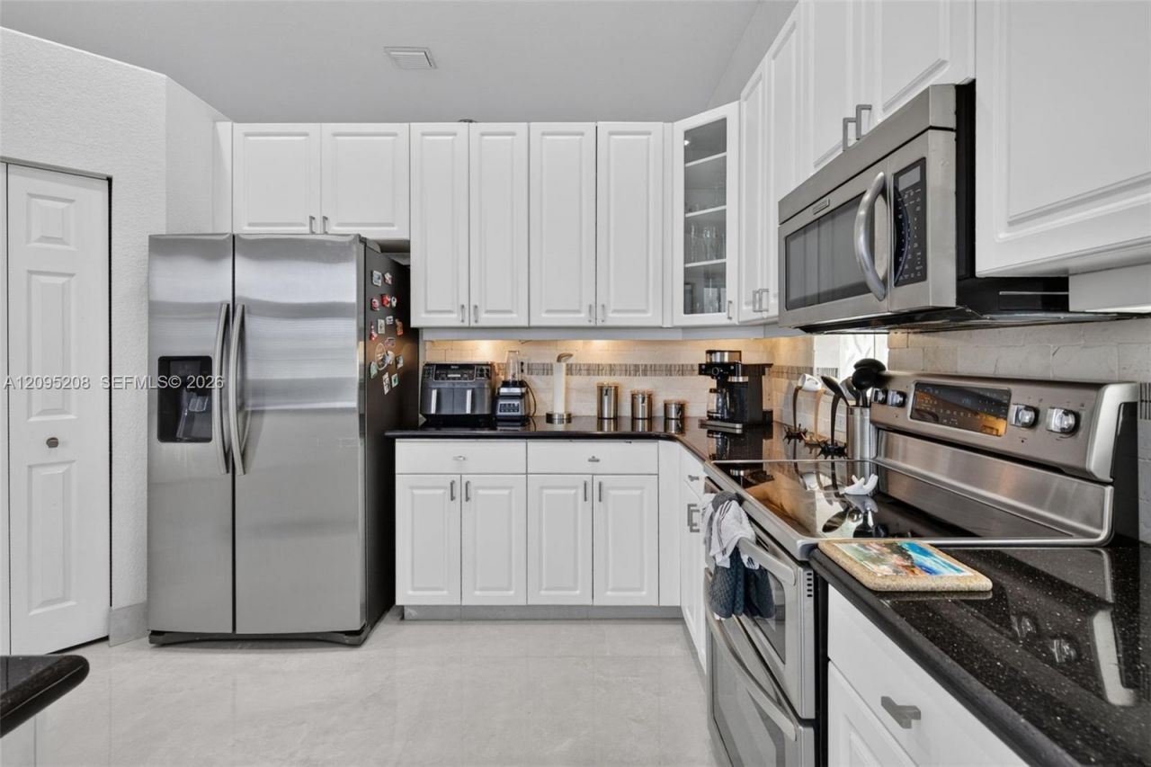 19367 NW 23rd St , Pembroke Pines, FL 33029 Photo