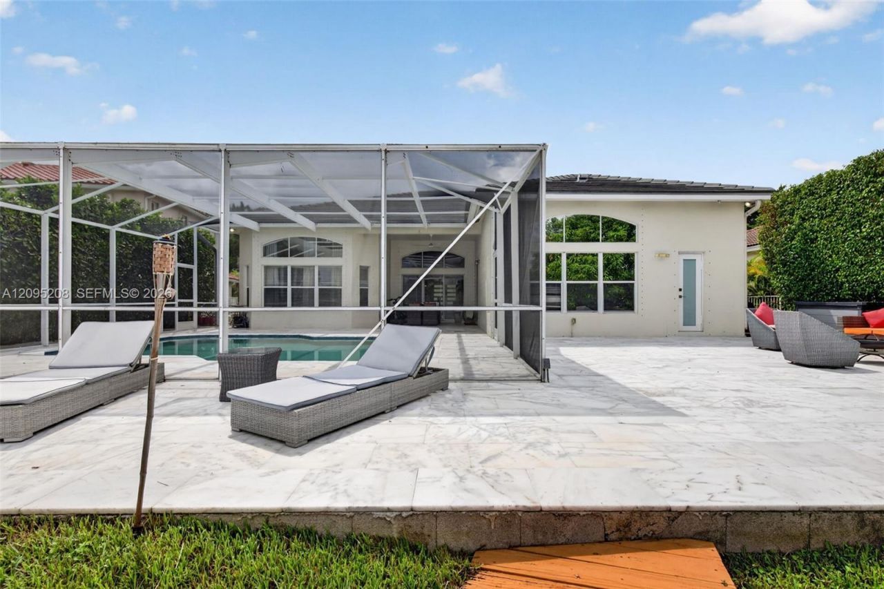 19367 NW 23rd St , Pembroke Pines, FL 33029 Photo